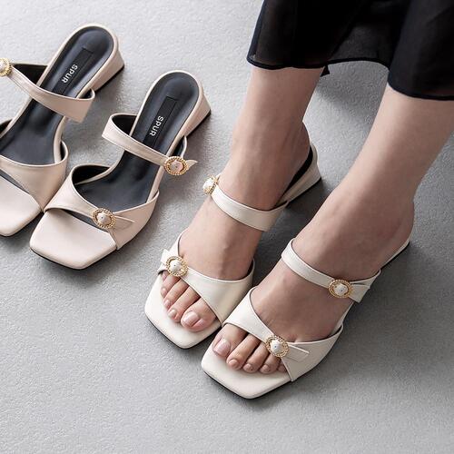 SPUR[스퍼]Gold Buckle mule SS8046_Ivory