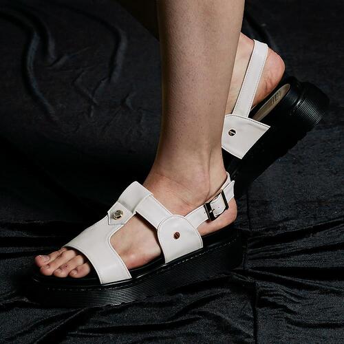 CLLIB[클립]Glover chunky sandal PS4425_Ivory